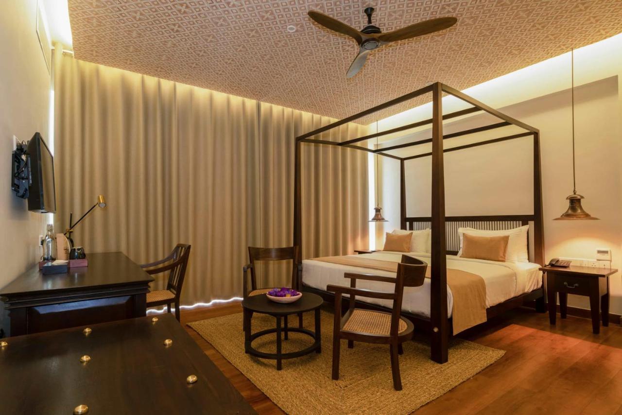 Hotel Rivora Heights Kandy